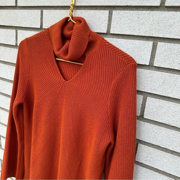 Chico’s Burnt Orange Keyhole Turtleneck Sweater Rust Rib Knit Bell Sleeve Small - Picture 3 of 13
